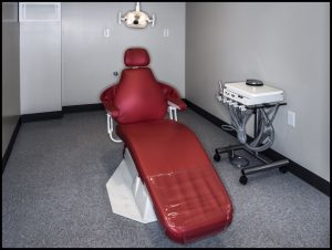 A dental chair in the Survival Condo Project’s “medical wing,” which also contains a hospital bed and a procedure table. Among the residents, Hall said, “we’ve got two doctors and a dentist.” Photograph by Dan Winters for The New Yorker