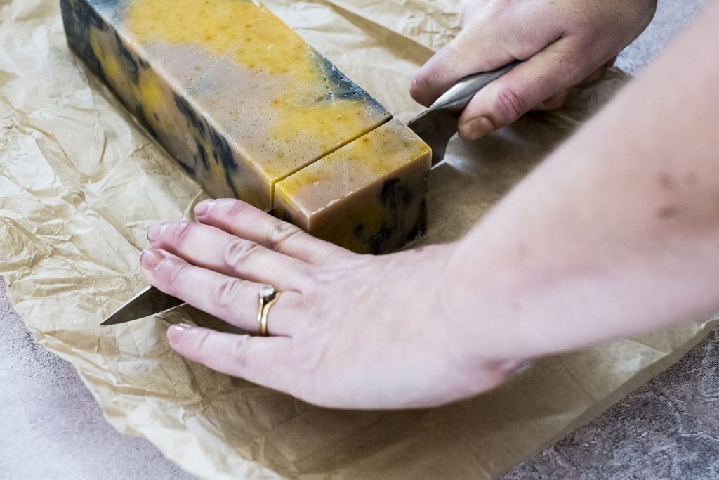 How to make homemade soap #DIY